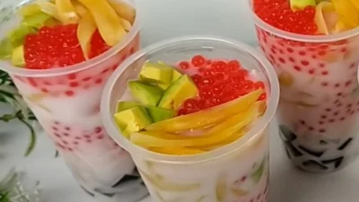 Resep Es Teler Sultan, Es Viral dan Kekinian yang Cocok Buat Ide Jualan (image from screenshot Youtube Dapur Mama Rizki)