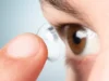 Takut Memakai Softlens? Ini Tips Mudah Pakai Softlens Buat Pemula (image from Freepik)