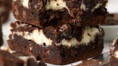 Cara Membuat Brownies Keju Oles yang Lezatnya Lupa Berhenti (Image From: Celebrating Sweets)