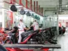 Catat: Panduan Servis Motor Mudah untuk Cewek-cewek yang Motoran Tiap Hari! (Sumber Gambar via BukaReview)