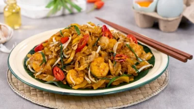 Sini Merapat! Bikin Resep Kwetiau Seafood di Rumah, Simple yet Yummy! (Sumber Gambar via Masak Apa Hari Ini?)