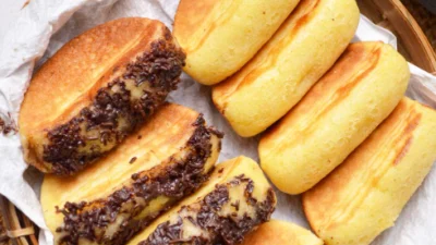 Cobain Ilustrasi Resep Kue Pukis Coklat, Enak Banget Dimakan Hangat-hangat (Image From: Taste of Nusa)