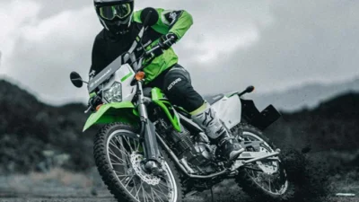 Cek Disini Harga KLX Honda yang Banyak Diminati Pecinta Motor Trail, Gas Beli! (image from Kawasaki)