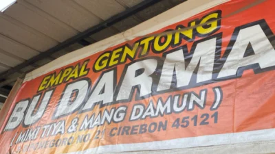 Empal Gentong Bu Darma