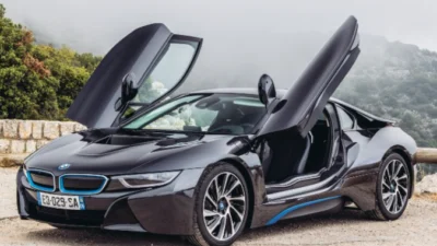 Mobil Bmw i8