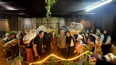 Kemeriahan DinoXscape Ciplaz Karawang Bersama Anak Yatim Yayasan Al Barkah