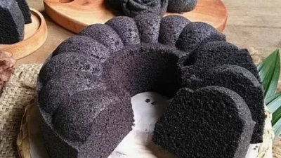 Cara Membuat Bolu Ketan Hitam Kukus Yang Menggunagh Selera Dengan Kelezatan Yang Mantapz!