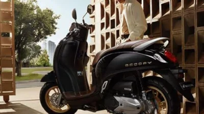 Harga Scoopy Coklat Doff Bikin Para Lelaki Tertarik dengan Tampilan yang Gagah