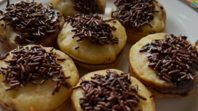 Nikmati Sensasi Manis Sederhana dengan Resep Kue Cubit yang Lezat