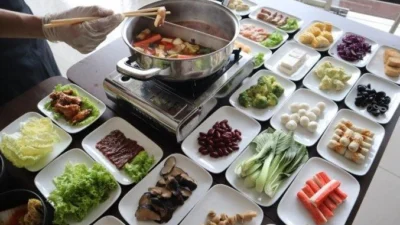 2 Resep Steamboat Dengan Kuat Tom Yum Yang Menyegarkan, Cocok Untuk Menu Malam Minggumu Bareng Doi