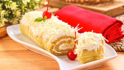 Kreasi 5 Resep Roll Cake Lezat, Enak, Lembut, dan Mudah Dibuat