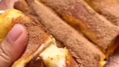 Resep Roti Gulung Milo Keju, Praktis dan Gak Bikin Ribet (image from screenshot TikTok raraniahandmade)