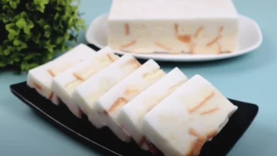 Resep Puding Roti Tawar, Sajian Sederhana Untuk Tamu di Rumah (image from YouTube resep bunda yustin)