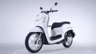 8 Pilihan Warna Motor Scoopy 2023 Terbaru Makin Bikin Kece