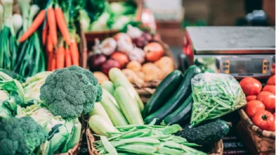 Daftar harga sayur mayur hari ini, foto via Unsplash-Iñigo De la Maza