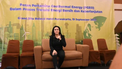 DORONG DUKUNG. Anggota Komisi VI DPR RI, Rieke Diah Pitalokaterus mendorong dan mendukung upaya pengembangan energi bersih dan energi baru terbarukan secara nasional yang dilakukan PGEO.(ADAM SUMARTO/PASUNDAN EKSPRES)