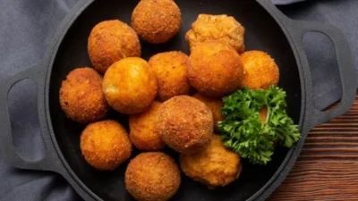 Resep Kroket Kentang Keju, Camilan Nikmat yang Bikin Lumer di Mulut (image from Freepik)