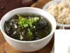 Resep Sup Rumput Laut Korea (Image From: Foodom)