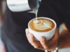 Perbedaan Cappuccino dan Mochaccino (Image From: Pexels/Chevanon Photography)