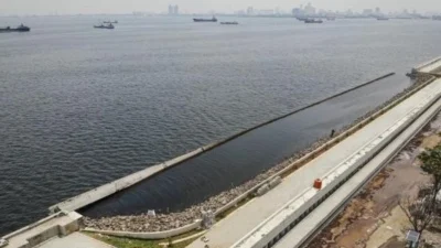 Melihat The Giant Sea Wall of Jakarta: Tembok Besar Pahlawan Lautan Kota Jakarta. (Sumber Gambar: BisnisPro)