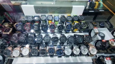 Jual Beli Jam Tangan Terdekat