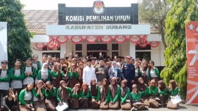 Ratusan Siswa SMAN 4 Subang Datangi KPU Subang, Ingin Belajar Soal Kepemiluan