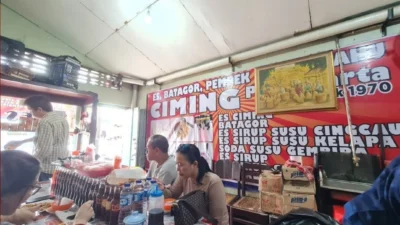 Es Ciming, Minuman Legendaris Di Kabupaten Purwakarta Sejak 1970