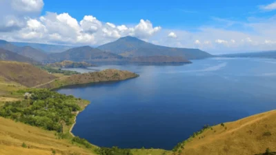 Keunikan Danau Toba