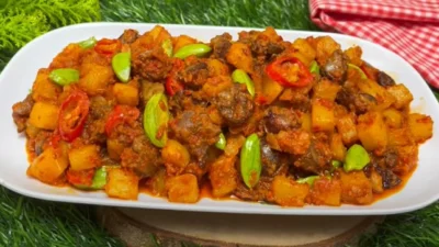 Resep Sambal Goreng Ati Ampela, Masakan Rumahan Dijamin Empuk dan Lezat (image from screenshot Youtube arfiani yanuar)