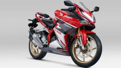 Cek Simulasi Kredit Honda CBR250RR, Biar Ayang Makin Nempel