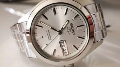 Jam SEIKO 5 Automatic