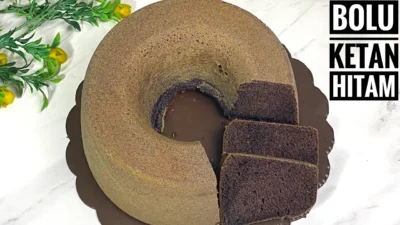 Resep Bolu Ketan Hitam Panggang 4 Telur, Moist Anti Gagal