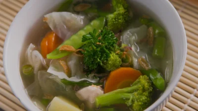 3 Resep Sayur Sop yang Mudah dan Nikmat