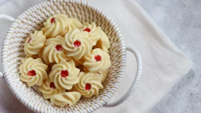 Resep Kue Semprit 3 Bahan yang Praktis dan Lembut