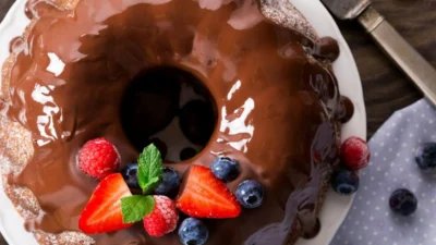 Resep Cake Cokelat Ultah Anak dengan Topping yang Menarik