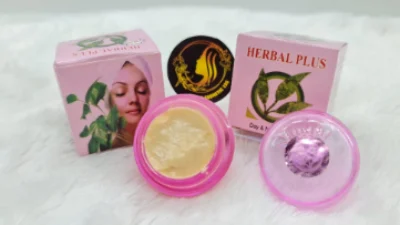 Cream Herbal Untuk Wajah Lebih Cantik dan Berseri-Seri