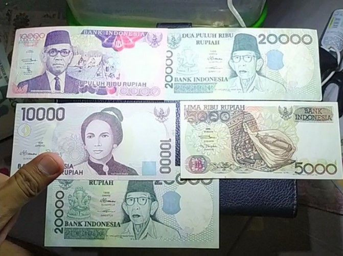 Masih Nyari Sansini ? Berikut Daftar Kolektor Uang Kuno Indonesia