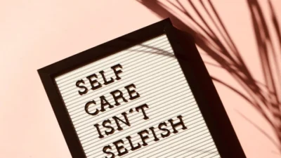 Manfaat Self Care yang Penting Kamu Ketahui (Image From: Pexels/Madison Inouye)