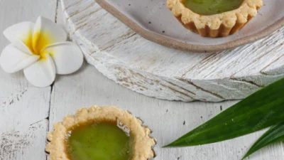 Resep Pie Susu Pandan yang Manis (Image From: Freepik/Sri Widyowati)