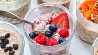 Resep Overnight Oatmeal. (Sumber Gambar: Detoxinista)