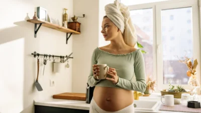 Rekomendasi Minuman yang Baik untuk Ibu Hamil (Image From: Pexels/Yan Krukau)