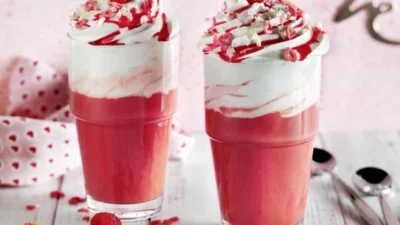 Red Velvet Latte. (Sumber Gambar: tricoloretiquetas.com.br)