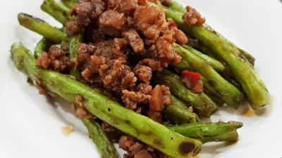 Resep Tumis Buncis Daging Cincang. (Sumber Gambar: The Healthy Belly)