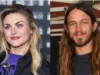 Putri Kurt Cobain dan Putra Tony Hawk  Menikah