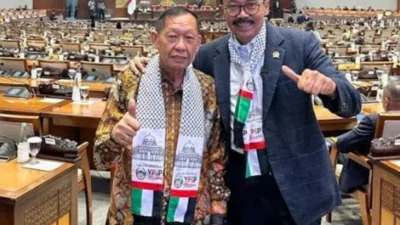 Sidang Paripurna DPR RI, Anggota Pakai Syal Palestina