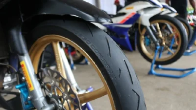 Merk Ban Tubeless Terbaik untuk Motor Matic