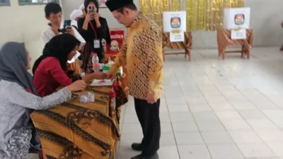 SMPN 6 Karawang Gelar Pemilihan Ketua Osis