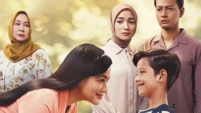 Download Film Air Mata Di Ujung Sajadah (2023)