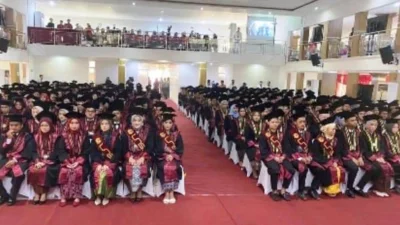 1.500 Mahasiswa Universitas Singaperbangsa Karawang Lulus Wisuda Gelombang I