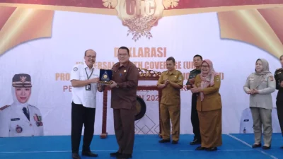 Resmi Universal Health Coverage, 96,91 Persen Penduduk Karawang Terlindungi Program JKN